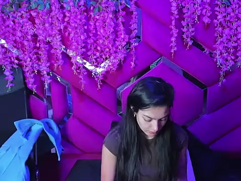 Gisell Squirt  online show from 10-24-25, 12:04