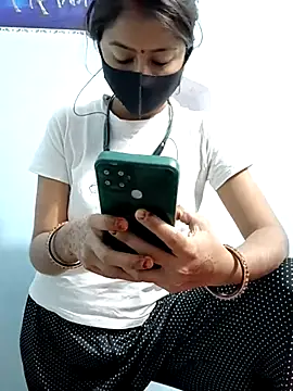 Payal G online show from 12-04-25, 04:17