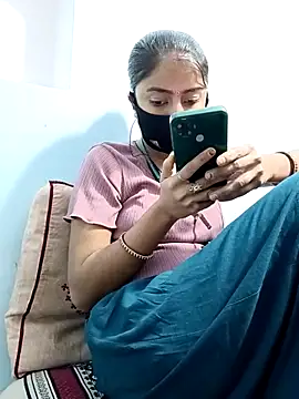 Payal G online show from 12-19-25, 04:27