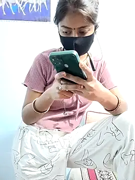 Payal G online show from 12-18-25, 03:33