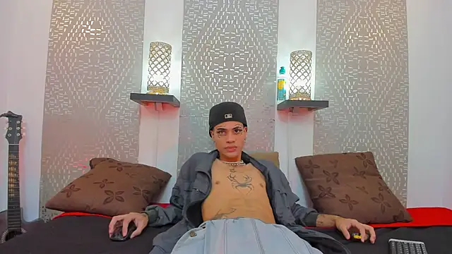 JacobBlackwell  online show from 10-17-25, 08:10