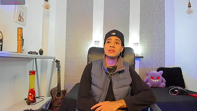 JacobBlackwell  online show from 10-27-25, 07:37