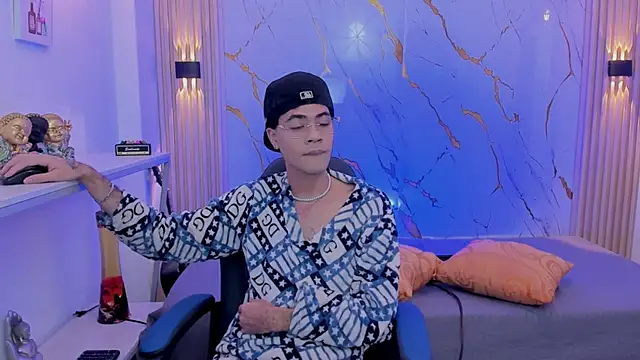 JacobBlackwell  online show from 01-16-26, 07:29