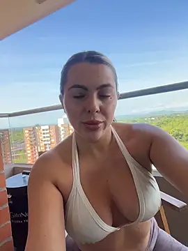 camila vanucci- online show from 03-15-26, 01:40