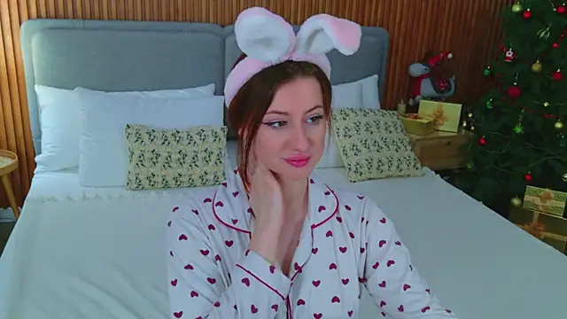 JessiJull online show from 01-12-26, 05:20