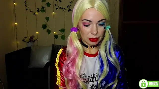 Rita lovvylyou online show from 10-31-25, 06:32