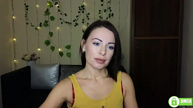 Rita lovvylyou online show from 10-29-25, 12:26