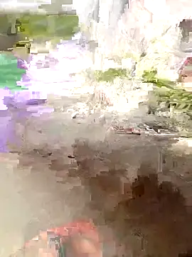 Snapshot of herz19033 chatting on 10-15-25, 02:47 herz19033 online show from 10-15-25, 02:47