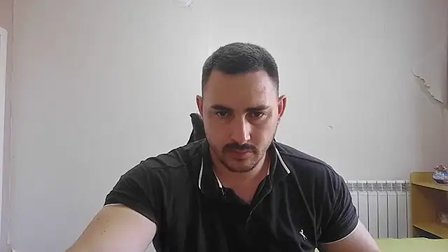Snapshot of mastermute chatting on 06-15-26, 03:01 mastermute online show from 06-15-26, 03:01