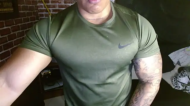 jordan bigcock  online show from 05-13-26, 03:52