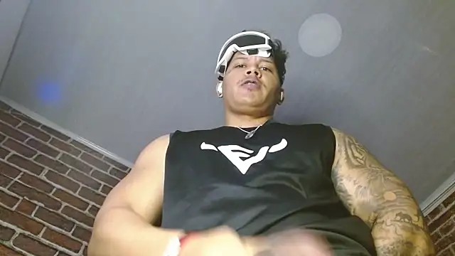 jordan bigcock  online show from 05-18-26, 04:01
