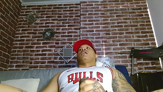 jordan bigcock  online show from 05-20-26, 03:09