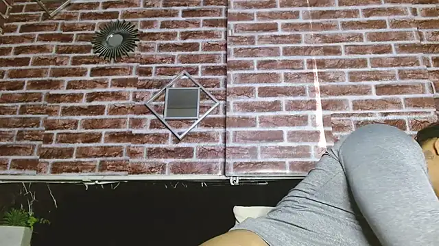 jordan bigcock  online show from 05-11-26, 02:45