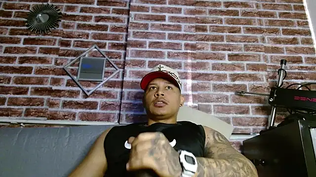 jordan bigcock  online show from 05-12-26, 03:40