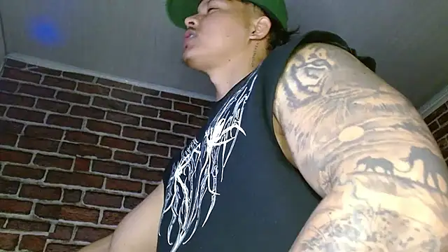 jordan bigcock  online show from 07-04-26, 04:41