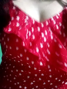 Snapshot of Hornyme18 chatting on 10-23-25, 10:03 Hornyme18 online show from 10-23-25, 10:03