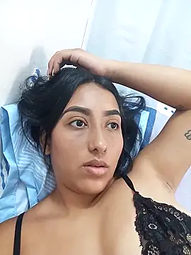 Snapshot of Queen_sofya chatting on 04-07-26, 04:20 Queen sofya online show from 04-07-26, 04:20