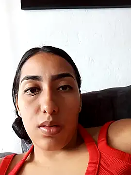 Snapshot of Queen_sofya chatting on 11-06-25, 05:50 Queen sofya online show from 11-06-25, 05:50