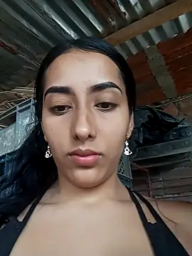 Snapshot of Queen_sofya chatting on 10-15-25, 08:06 Queen sofya online show from 10-15-25, 08:06