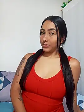 Snapshot of Queen_sofya chatting on 04-10-26, 01:51 Queen sofya online show from 04-10-26, 01:51