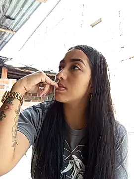 Snapshot of Queen_sofya chatting on 12-03-25, 05:12 Queen sofya online show from 12-03-25, 05:12