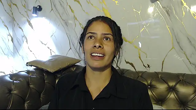 nairobi8 online show from 10-24-25, 09:58