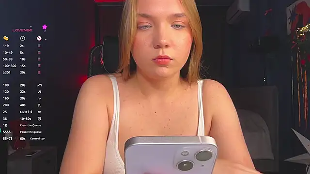 RebeccaEglitis online show from 04-20-26, 04:41
