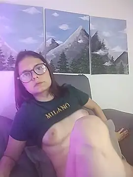 CarlaLorez online show from 12-01-25, 04:41