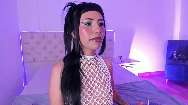 Snapshot of Nina_fox_0691 chatting on 06-27-26, 04:35 Nina fox 0691 online show from 06-27-26, 04:35