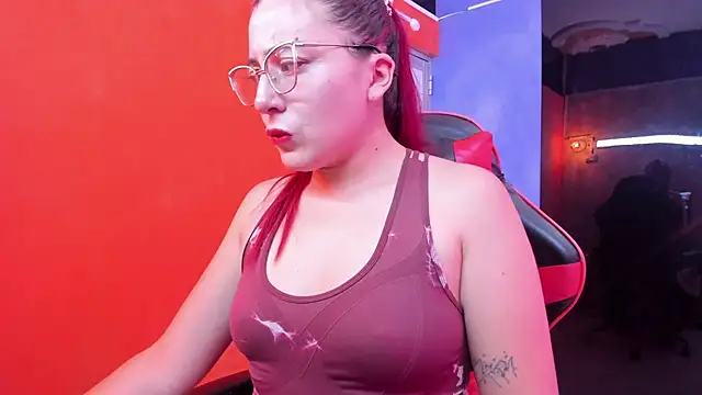 Snapshot of allison_mc chatting on 03-01-26, 01:49 allison mc online show from 03-01-26, 01:49