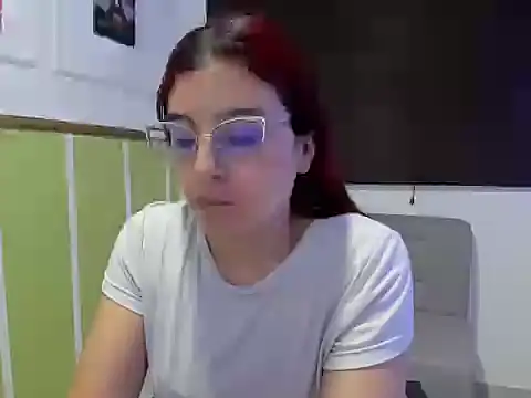 Snapshot of allison_mc chatting on 02-10-26, 07:13 allison mc online show from 02-10-26, 07:13