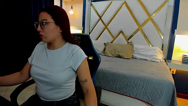 allison mc online show from 04-24-26, 04:25
