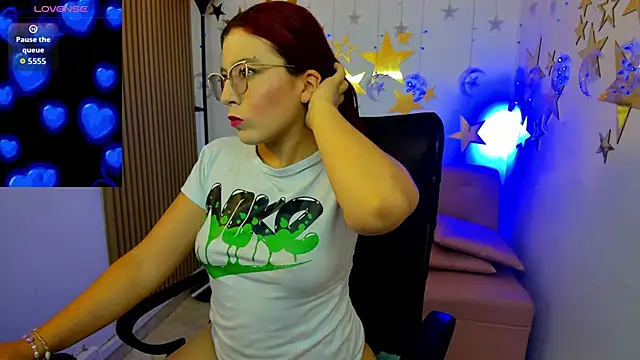 Snapshot of allison_mc chatting on 02-05-26, 03:41 allison mc online show from 02-05-26, 03:41