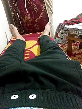 latarak321 online show from 11-18-25, 06:44