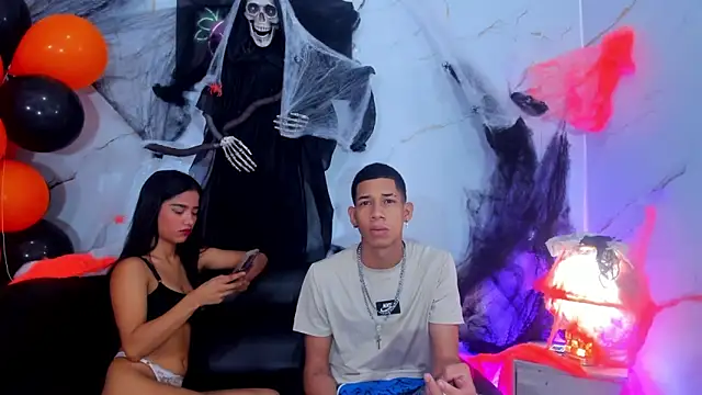 Little nicoll online show from 11-02-25, 12:04