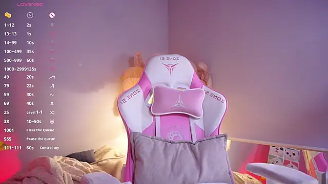 LureOfEva online show from 02-06-26, 09:00