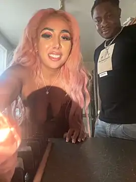 Snapshot of zara_bellexx chatting on 11-01-25, 08:19 zara bellexx online show from 11-01-25, 08:19