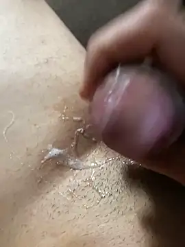 Snapshot of leiteiro2002 chatting on 03-07-26, 11:27 leiteiro2002 online show from 03-07-26, 11:27