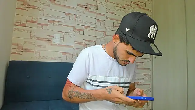 Master King Crazzy777 online show from 10-12-25, 06:31