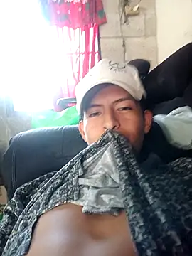 SKELLY09009 online show from 03-17-26, 05:49