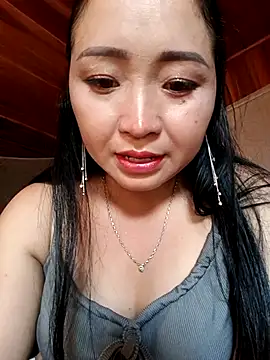 miemie-xx online show from 10-19-25, 08:50