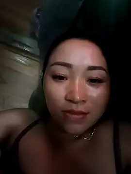 miemie-xx online show from 10-20-25, 01:07