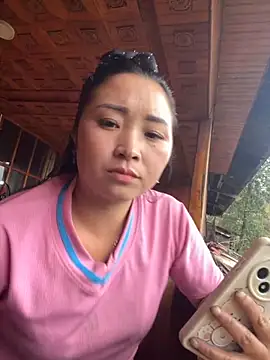 miemie-xx online show from 10-26-25, 06:36