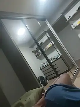 Merlin2310 online show from 03-12-26, 03:12