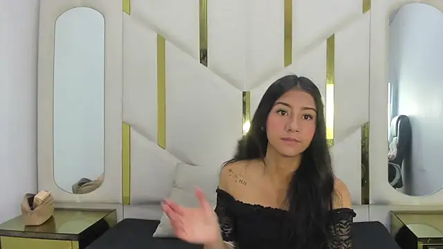 Mia clark18 online show from 11-30-25, 04:19