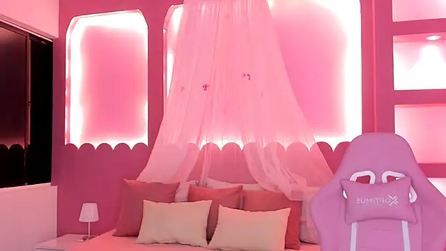 HolyLux online show from 11-07-25, 11:04