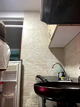 SiaraRealist online show from 11-08-25, 07:50