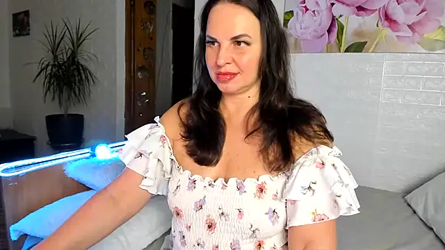 MIRAA LUV online show from 07-12-26, 06:31