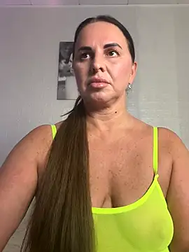 MIRAA LUV online show from 10-22-25, 08:08