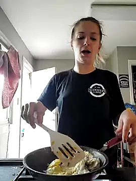 Cassaroll333 online show from 10-16-25, 02:58